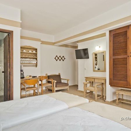 Philoxenia Studios 1 Karpathos Exteriör bild